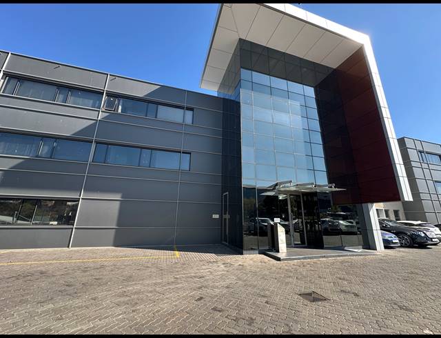 282M² OFFICE TO LET IN CENTURION CENTRAL